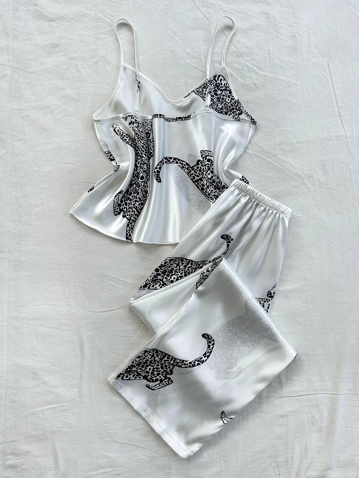 Luxury 2pcs V Neck Leopard Silk Blend Pyjama Set