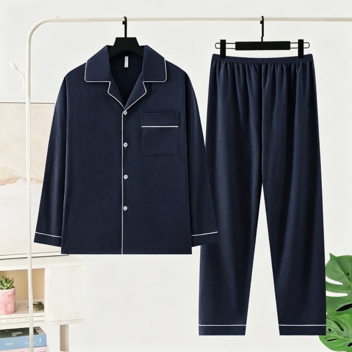 Luxury Men‘s Long Sleeved Soft Pyjama Set