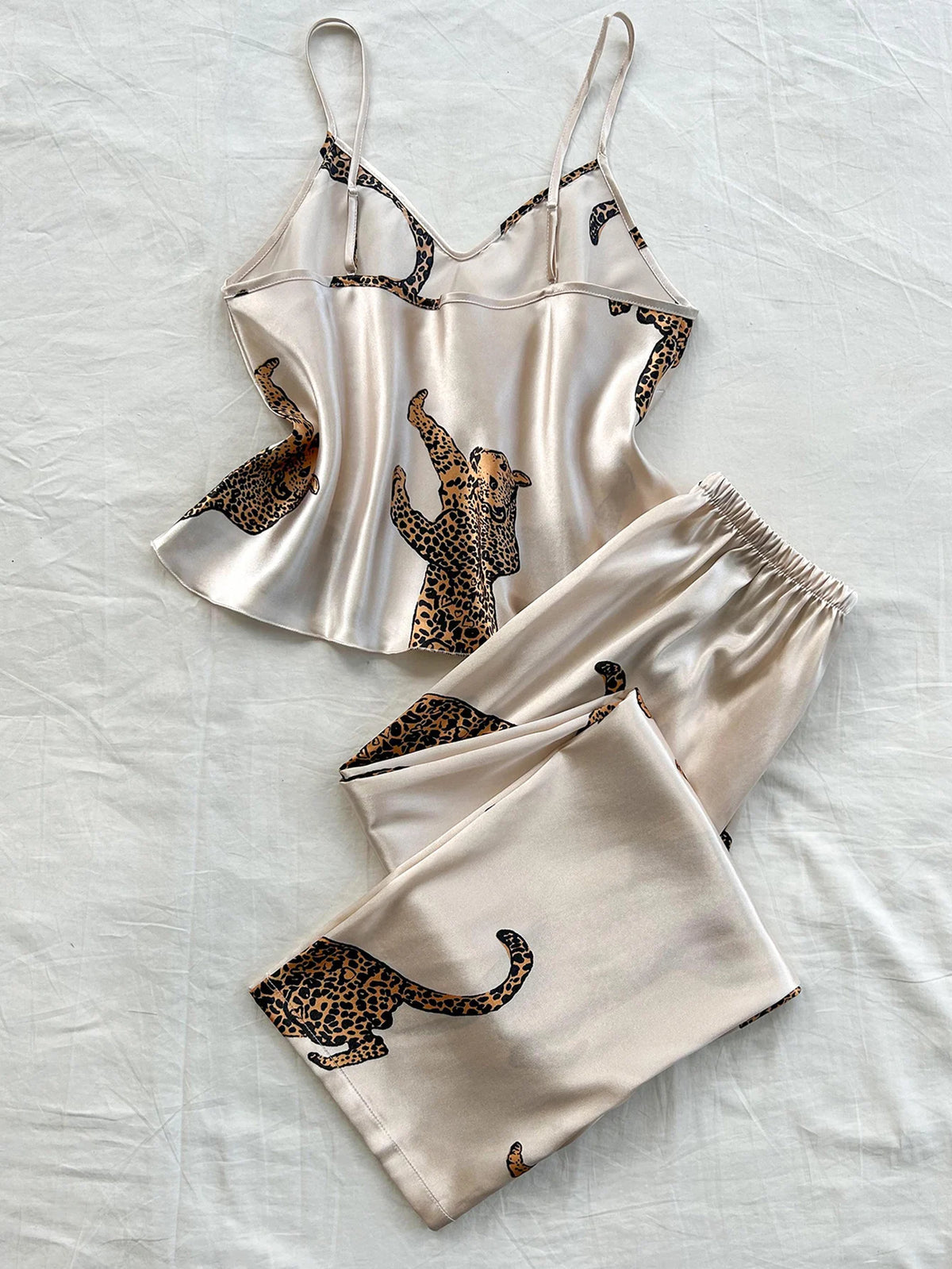 Luxury 2pcs V Neck Leopard Silk Blend Pyjama Set