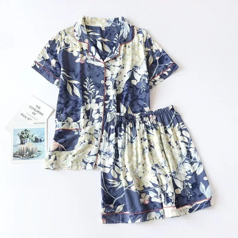Elegant 100% Viscose Long-sleeved Ladies Pyjamas Set